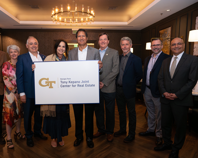 Kepano and institute leadership at event